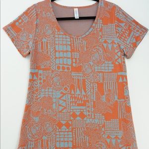 Lularoe Classic T. Size S